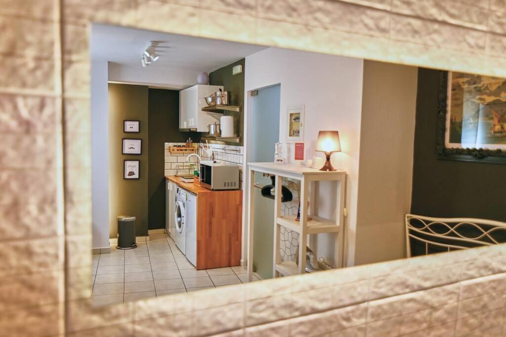 #Tyrtaiou Modern Design Studio Mytilene Luaran gambar